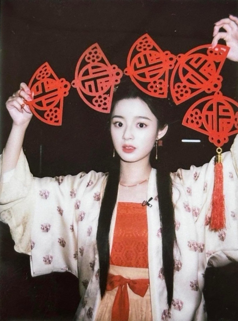 消失的脸颊肉我好想再捏一次🤏🏻 