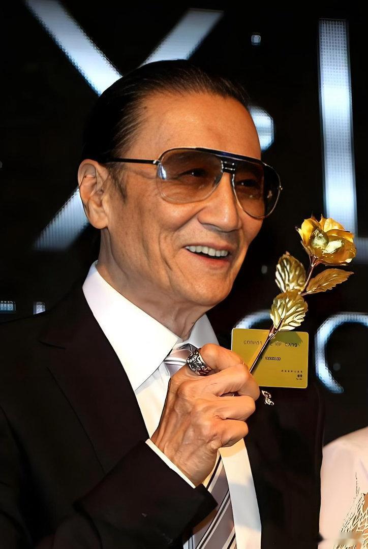 谢贤去世人生如牌局，您赢得漂亮。“四哥”谢贤，是真正的传奇，这一次，只是潇洒地转