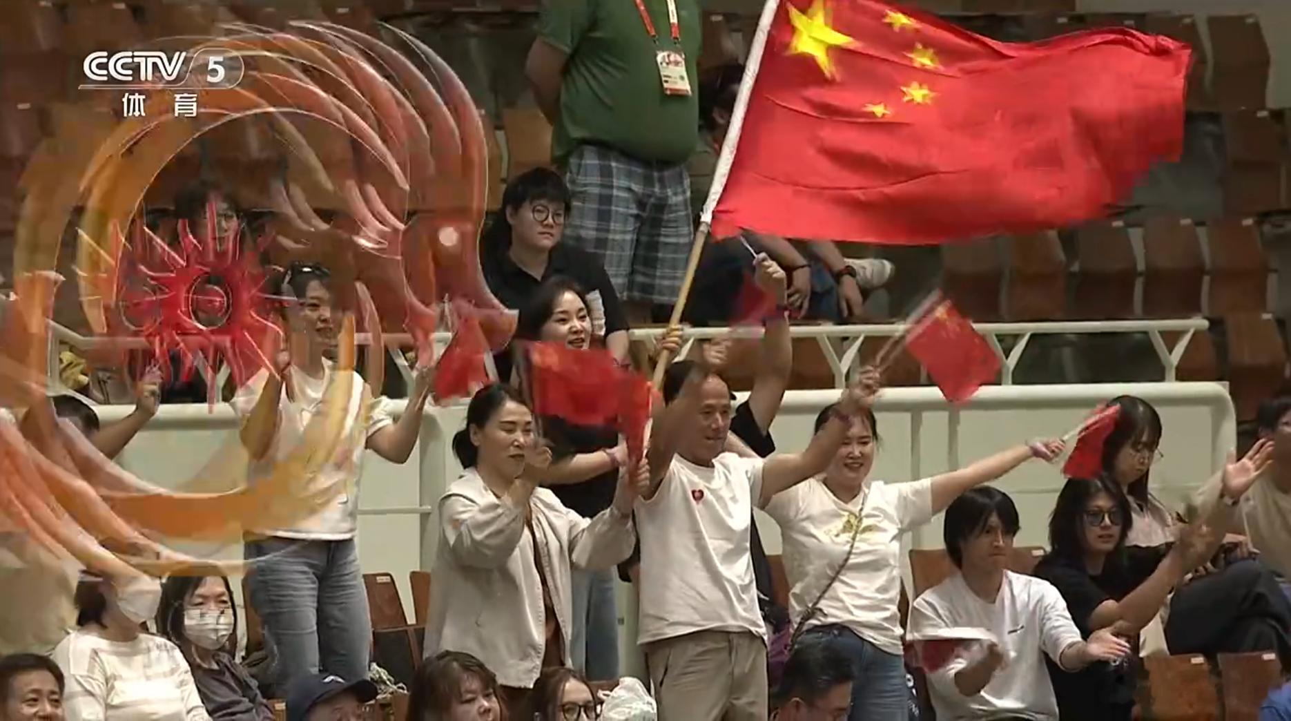 中国队-哈萨克斯坦队，两队技术统计进攻：47-24拦网：10-4发球：5-1自失