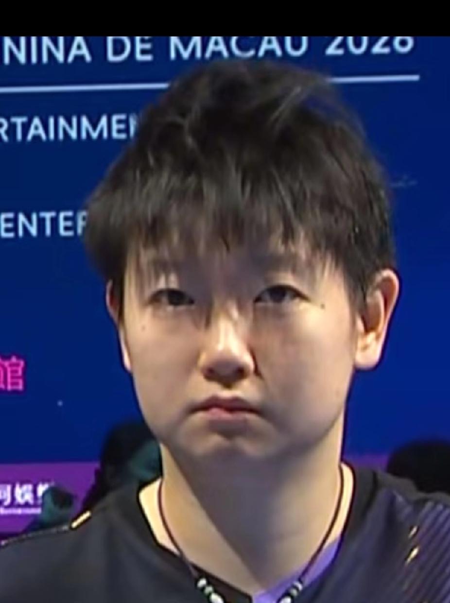 救命！莎莎这“赢麻了”的呆毛，也太治愈了吧
 
家人们谁懂啊！看莎莎赛后这状态，