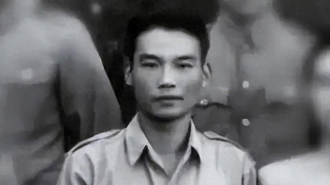 胡宗南至死没有想到，隔壁房间与他共事的秘书，仅用三张纸条断送了他80万大军的命运