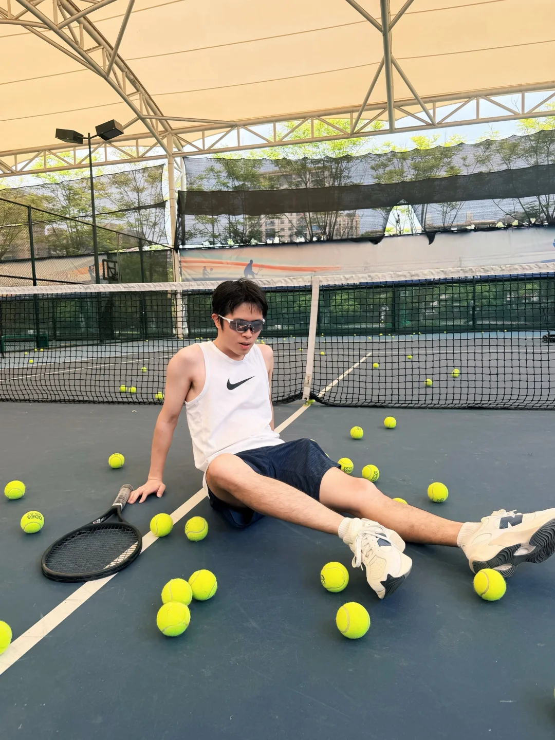 发了好几车🎾…累倒在地