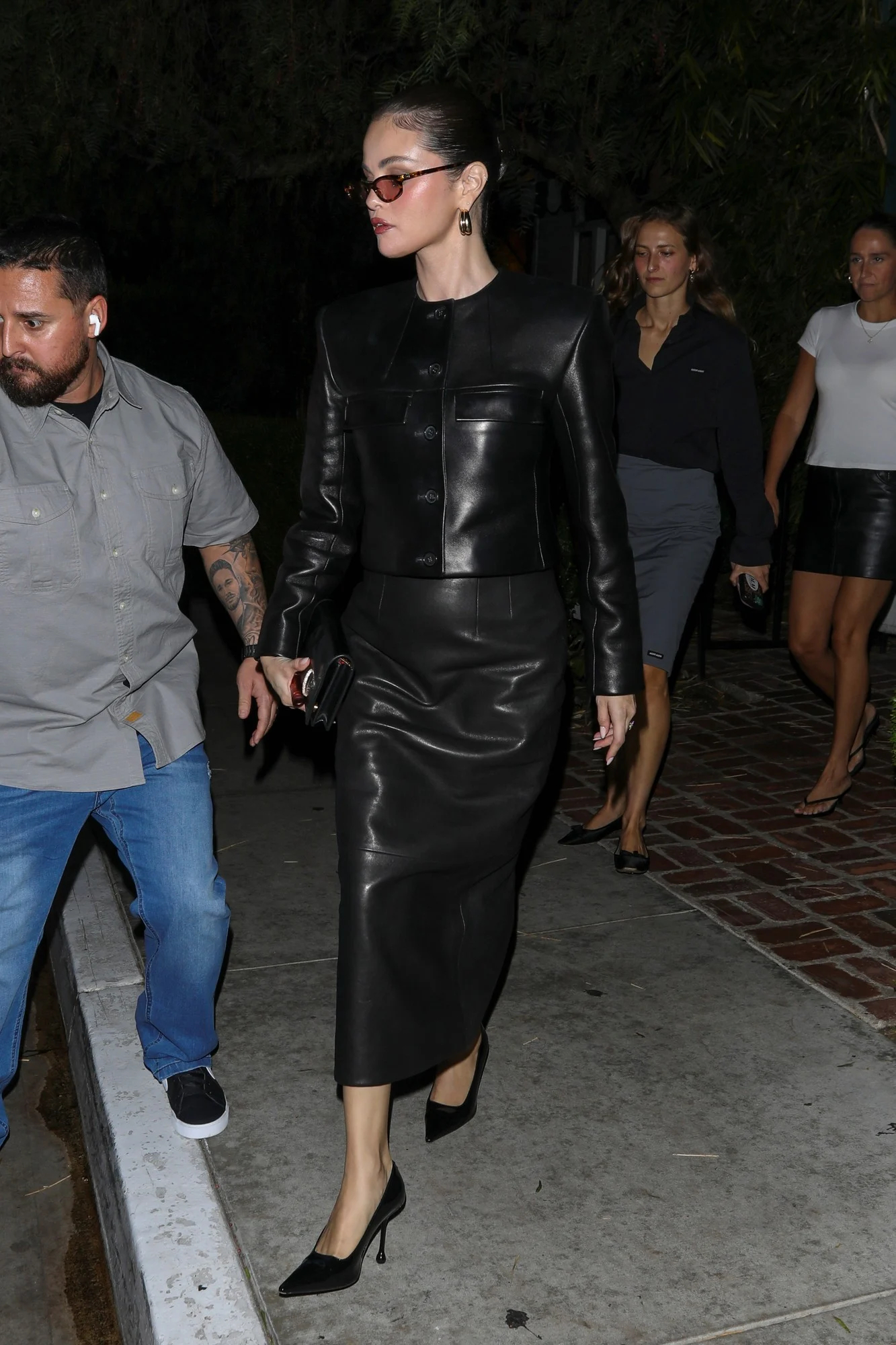 Selena Gomez 8日洛杉矶外出晚餐 ​​​