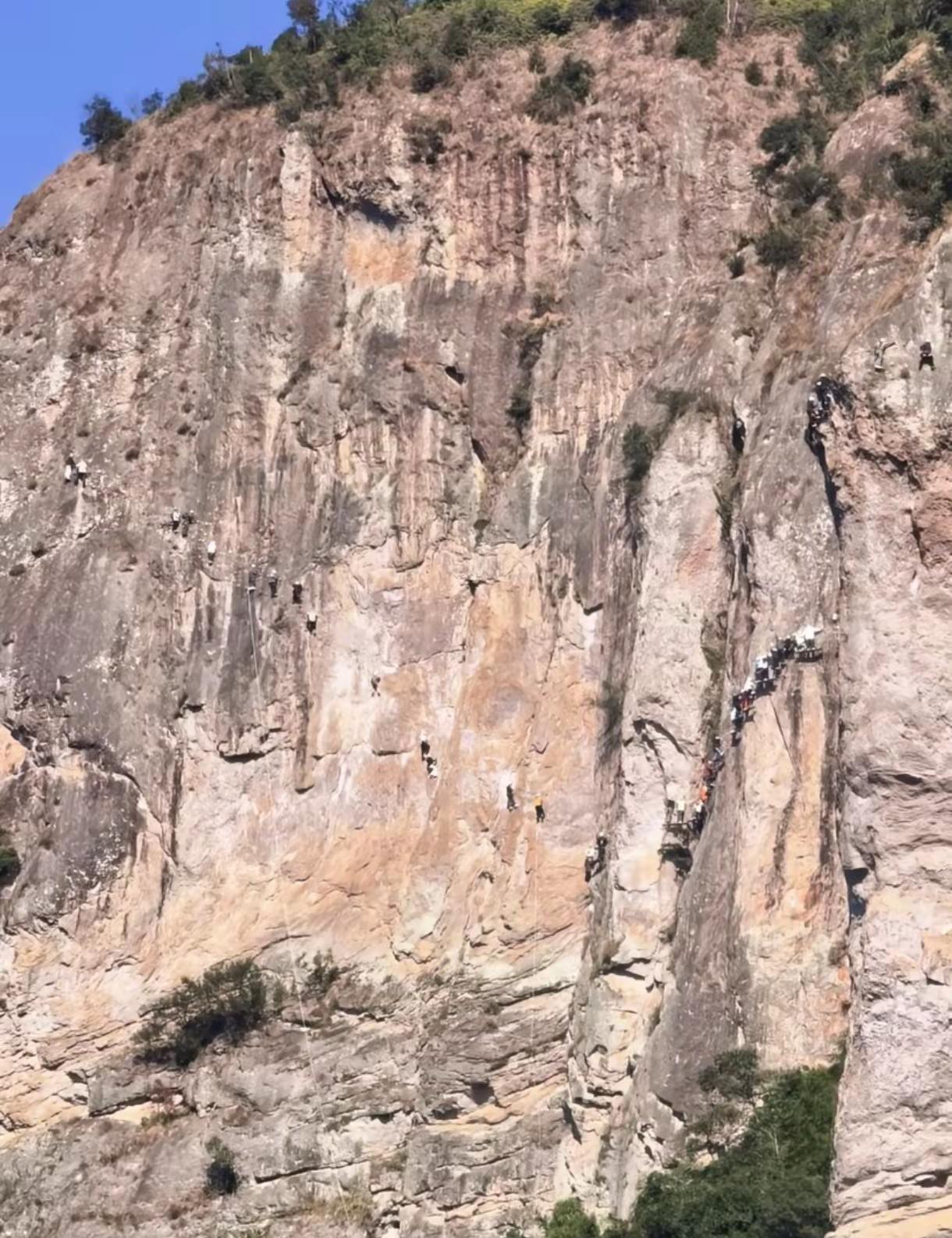 雁荡山飞拉达 雁荡山飞拉达景点推荐爬山推荐 登山
