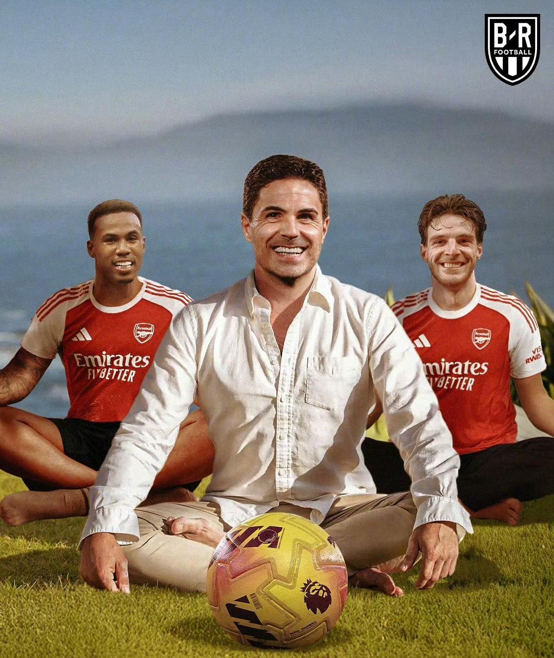 怎么会觉得阿森纳对利兹联能掉链子呢？轻松四球大胜，枪手确立7分优势。这时候他们需