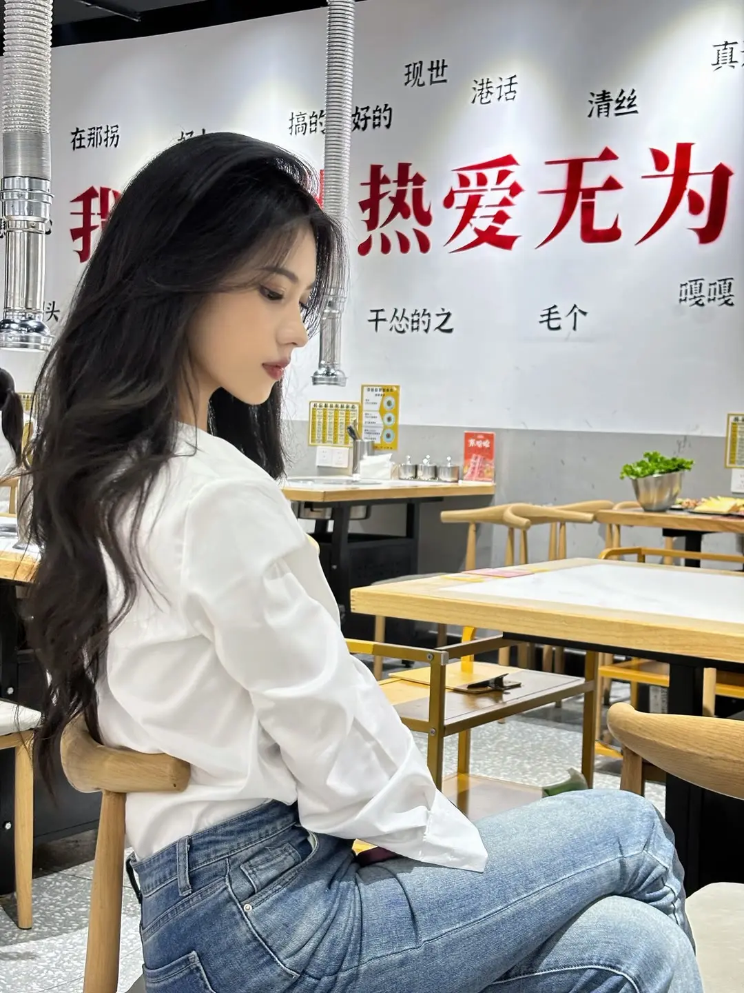 款款独行才不致倾溢 分享照片 少女感 侧颜 氛围感