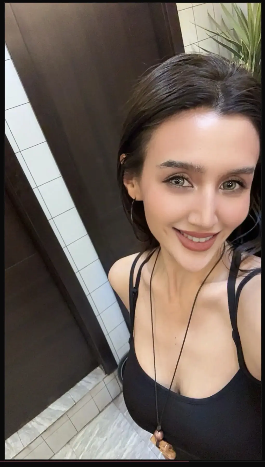 人真的会在某个瞬间，一把火燃烧了心中所有的执念。