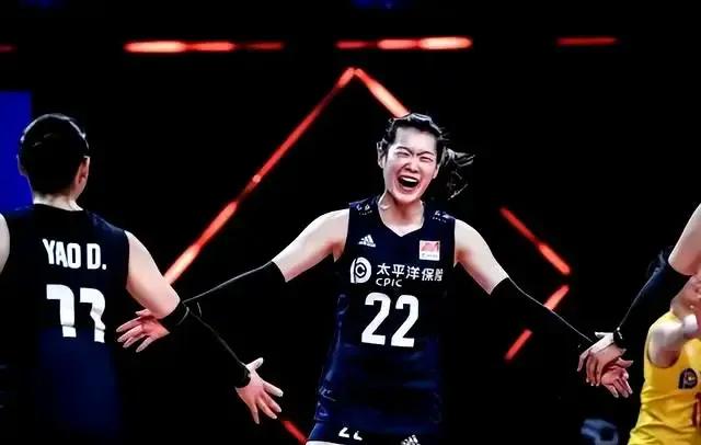 14人大名单亟待更换几人？

世界女排联赛香港站，中国女排0:3不敌波兰、2:3