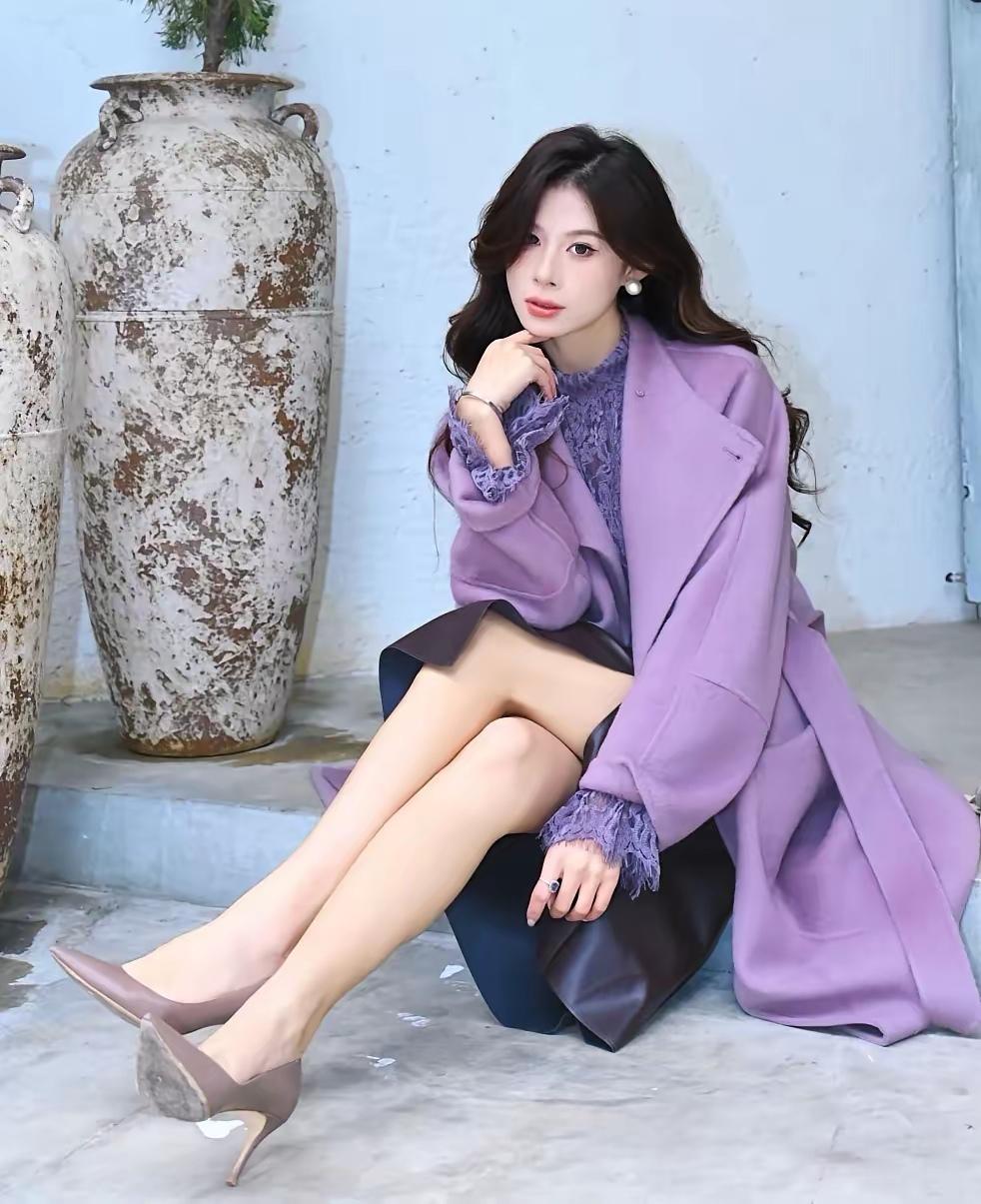 不必苛求每一步都有掌声，沉默扎根的日子，是力量的积蓄，坚持终会让繁花缀满枝头。