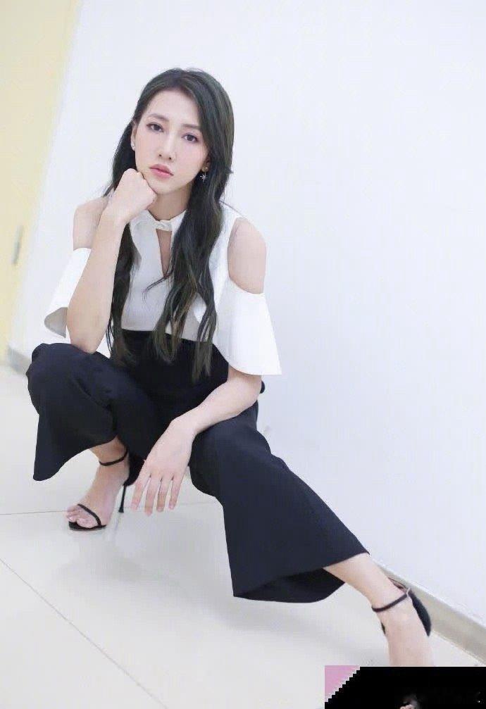 弦子依然是少女感拉满 ​​​
