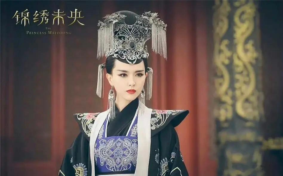 唐嫣这个《锦绣未央》居然演的是冯太后？当年人设非常玛丽苏啊。 