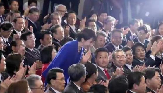 万万没想到！中国曾抓捕的大量间谍，本以为被过洗脑，结果几乎都是主动投靠，更可怕的