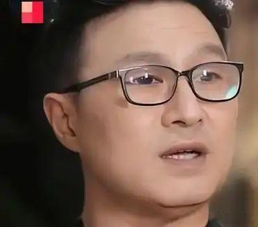 汪峰说：“我30多年的创作生涯中，创作了将近1000首歌，但只有两三首歌是纯灵感