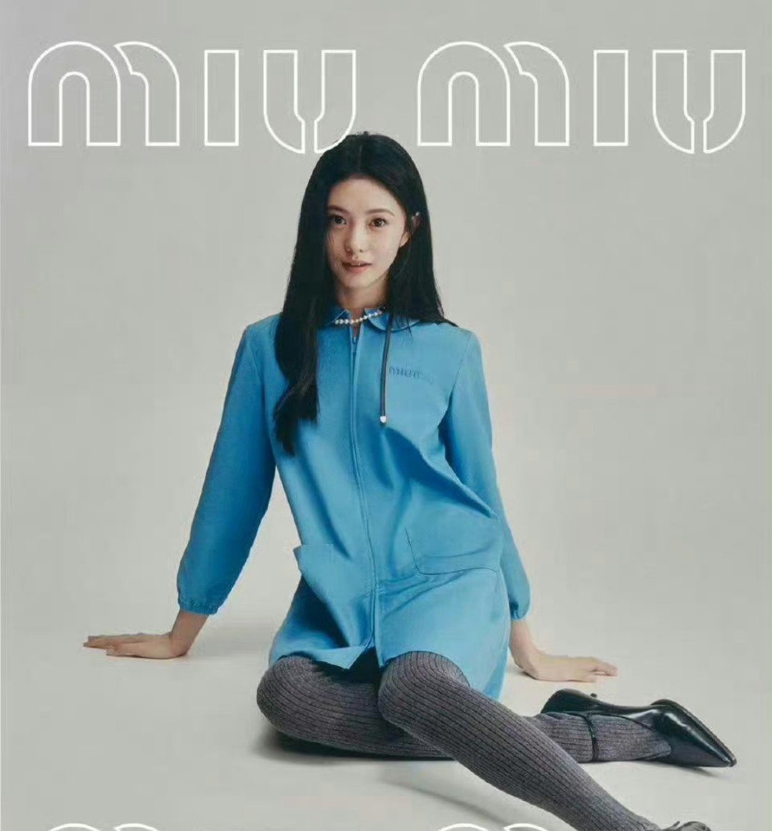 不敢想象别人穿了这个衣服会有多难看 ​​​