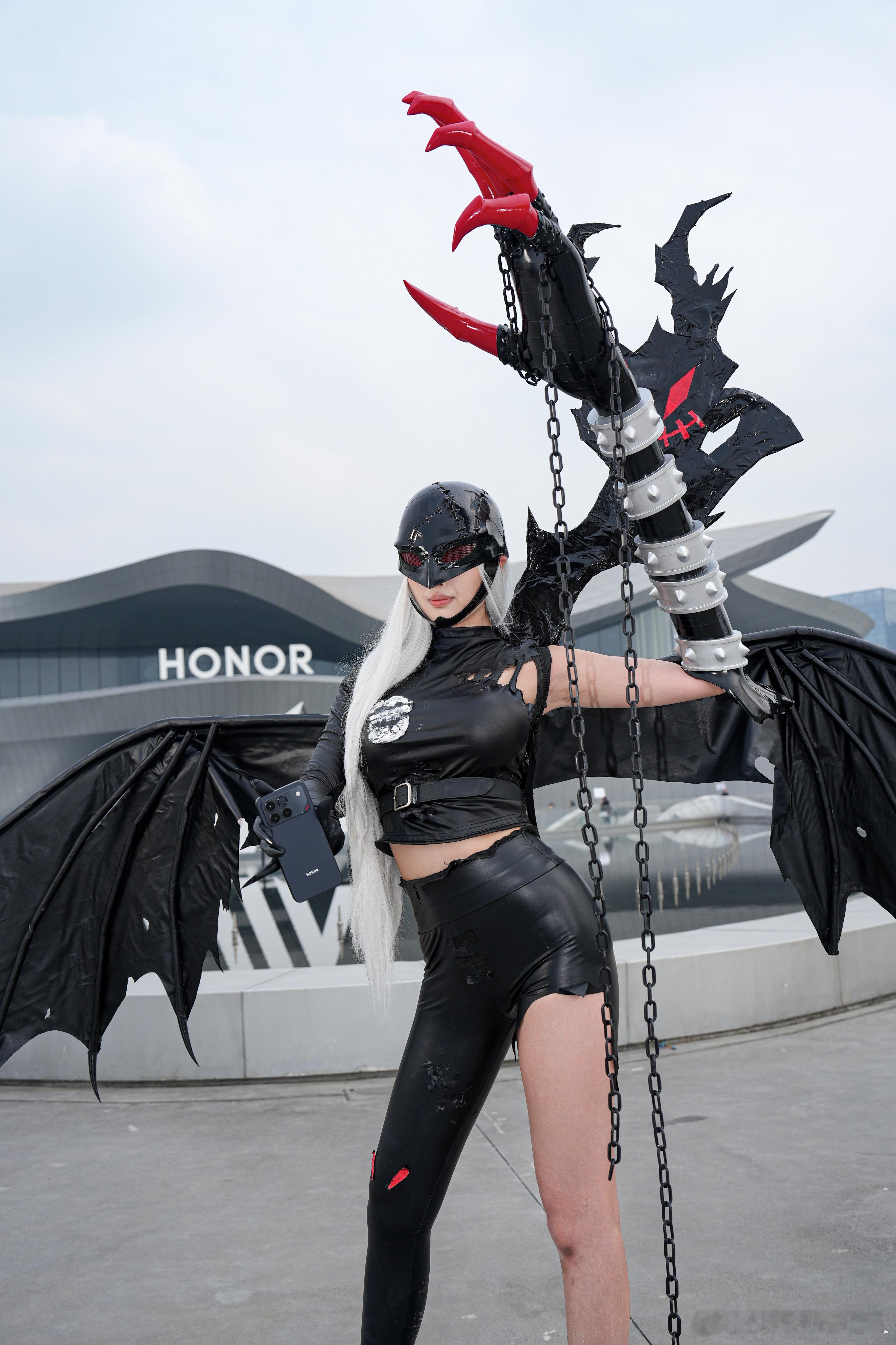 荣耀WIN发布会开始了～耀子可太懂我们想看什么了，来看看“年度电竞夯机”到底怎么