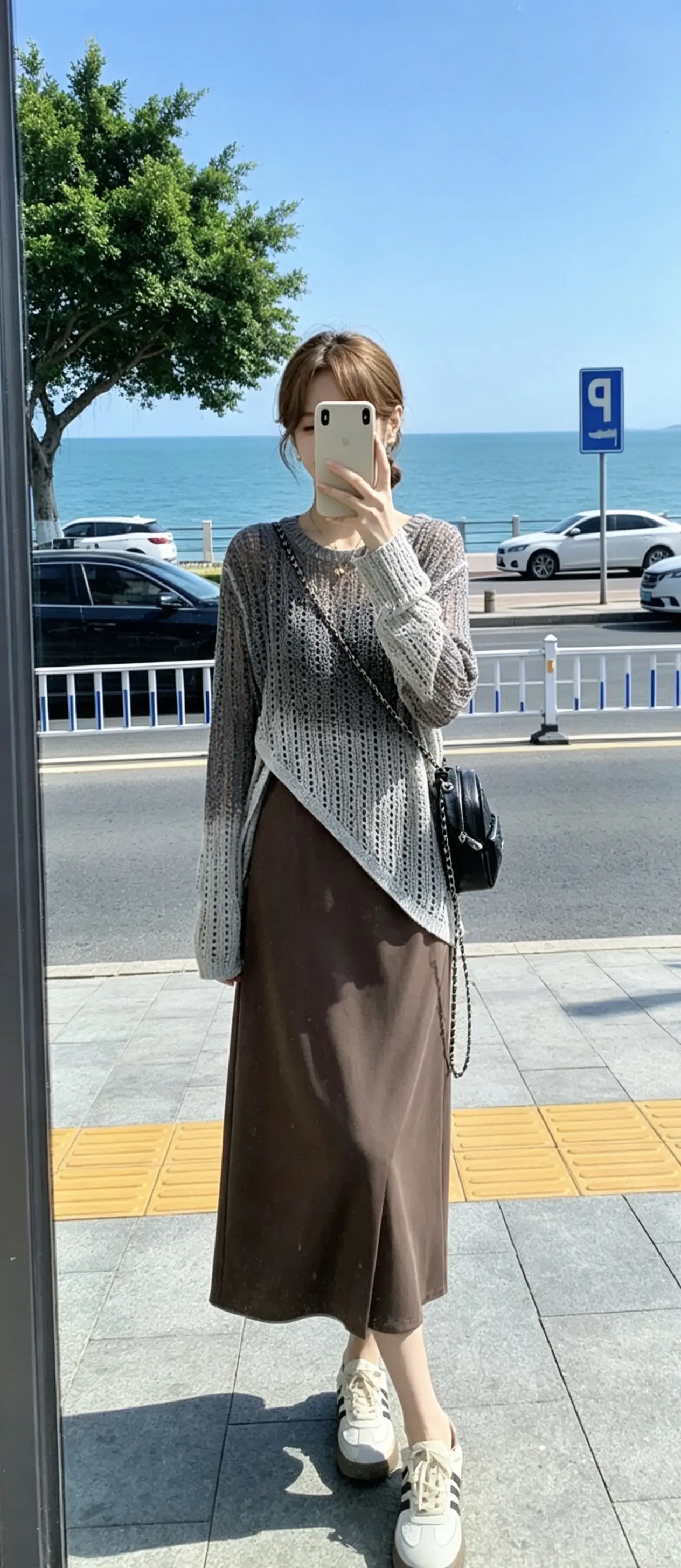 “现在连苦笑都不敢了，           怕老天以为我还不服…”