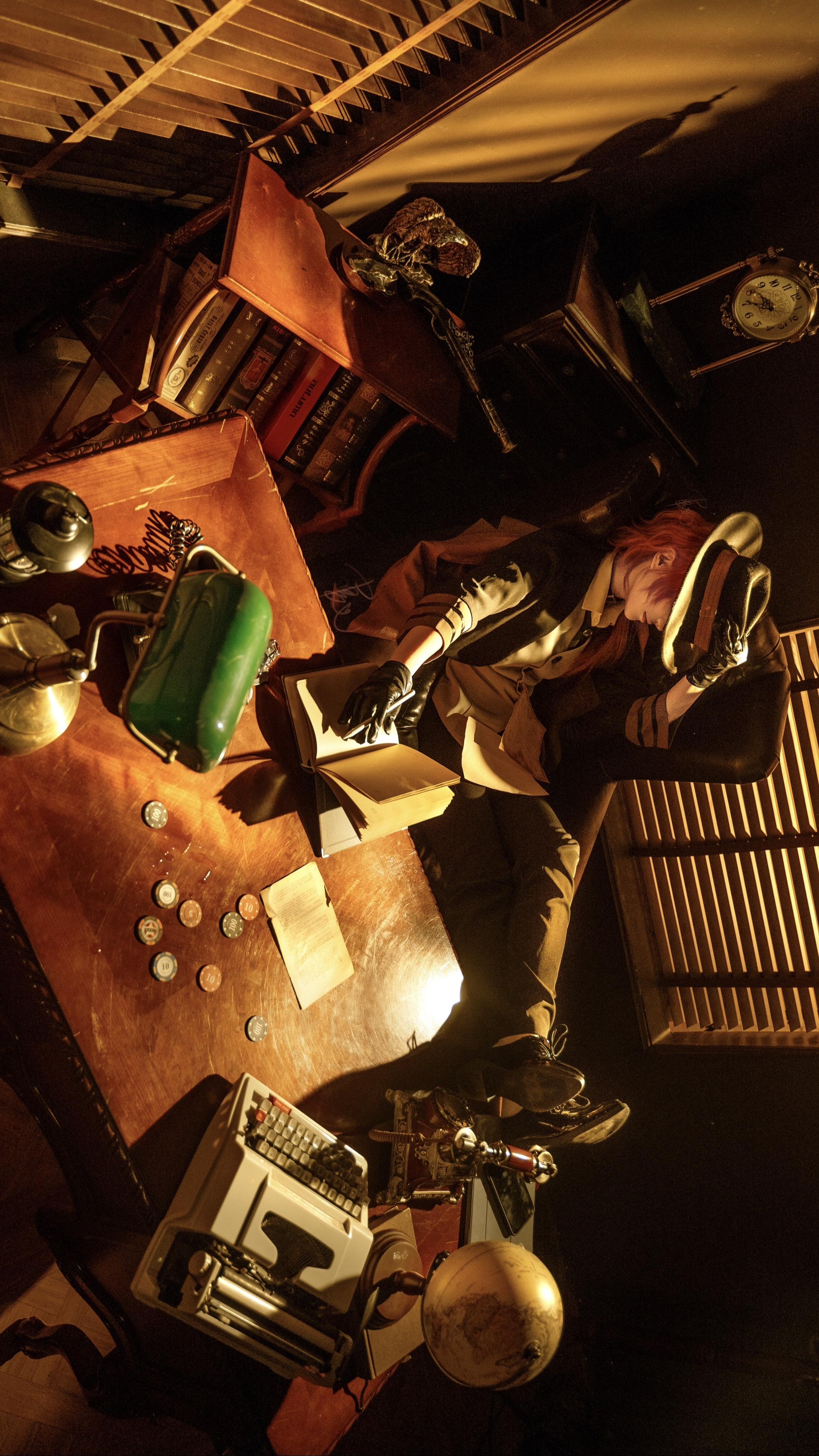 “干部大人今天也在努力工作呢～”