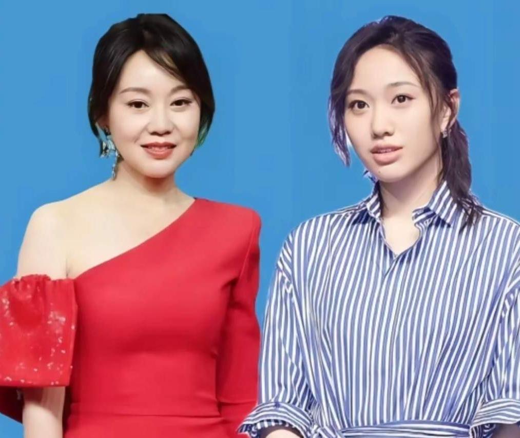 电视剧《生逢其时》曹思的扮演者叫邹元清，她是演员闫妮的女儿，母女俩还是有些神似。