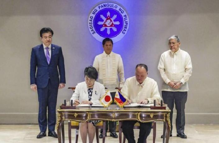 特朗普靠不住，高市开始自救，发展第二个军事盟友，双线挑衅中国
：特朗普不挺了？高