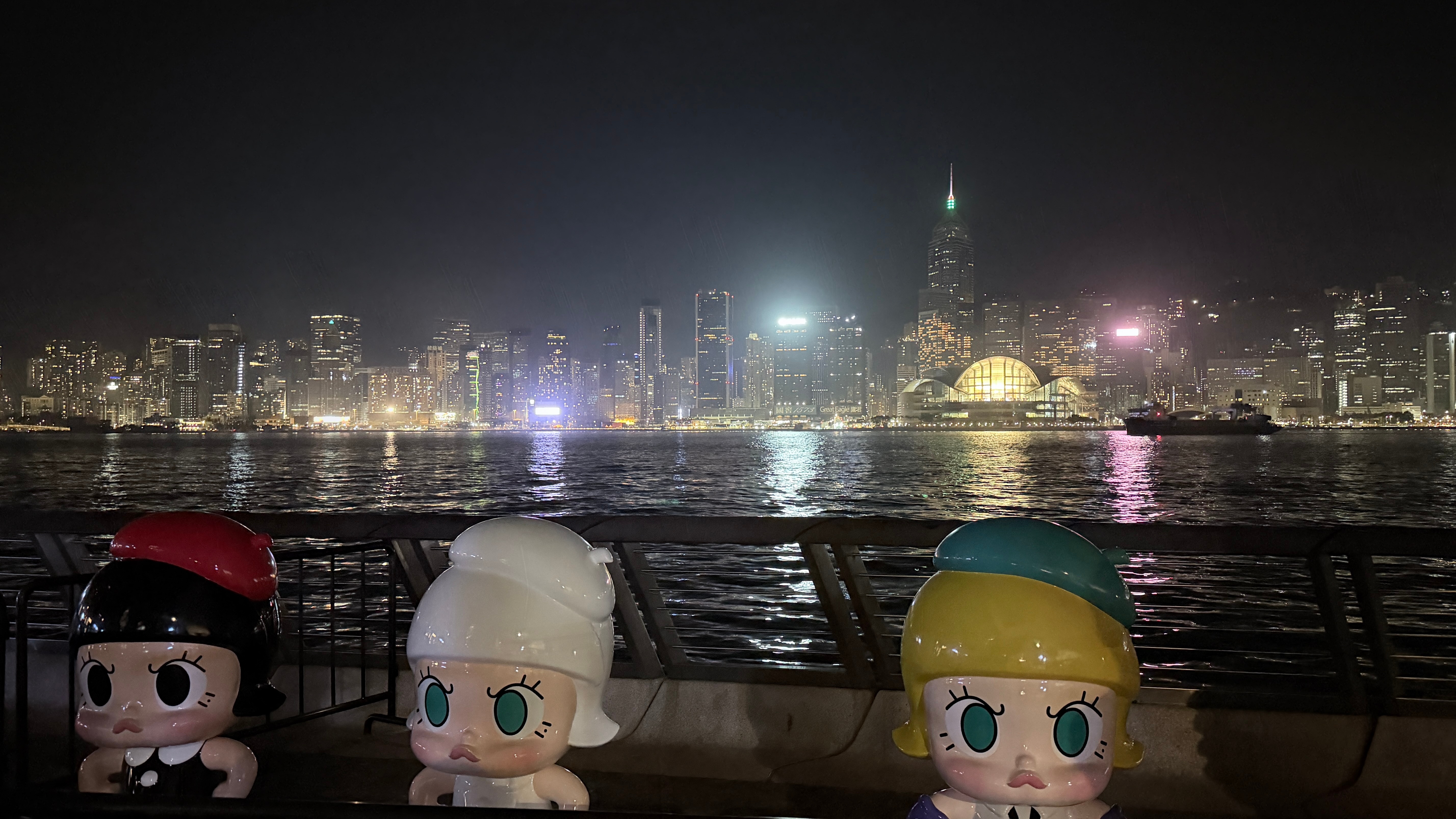 🦋 香港