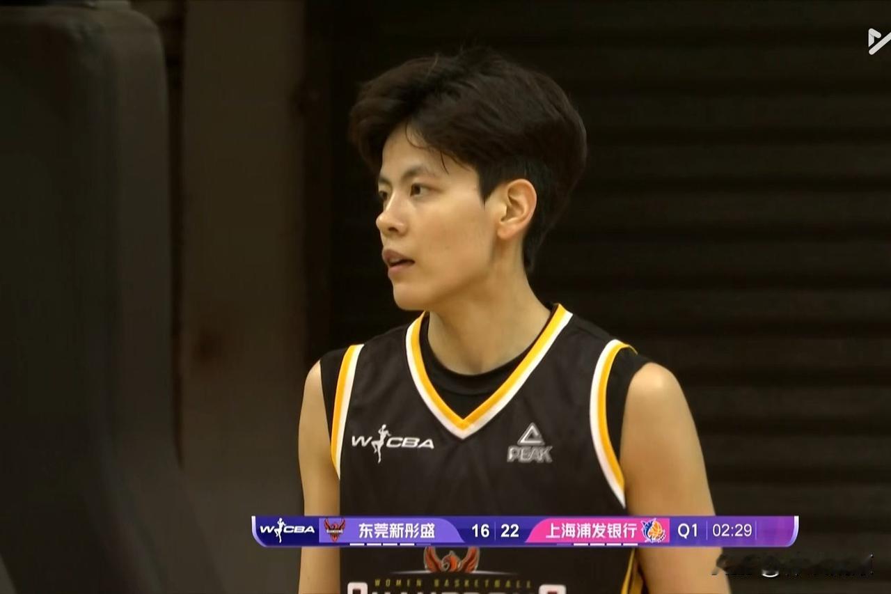 杨舒予38分，对飚刘禹彤33分，板凳得分仅2分

WCBA常规赛第二轮比赛，广东