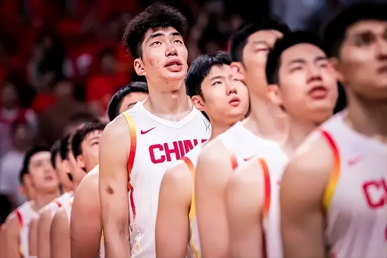 胜算几何?澳大利亚第二阵容，中国男篮替补阵容，到底谁能最终捧起亚洲杯？

澳大利