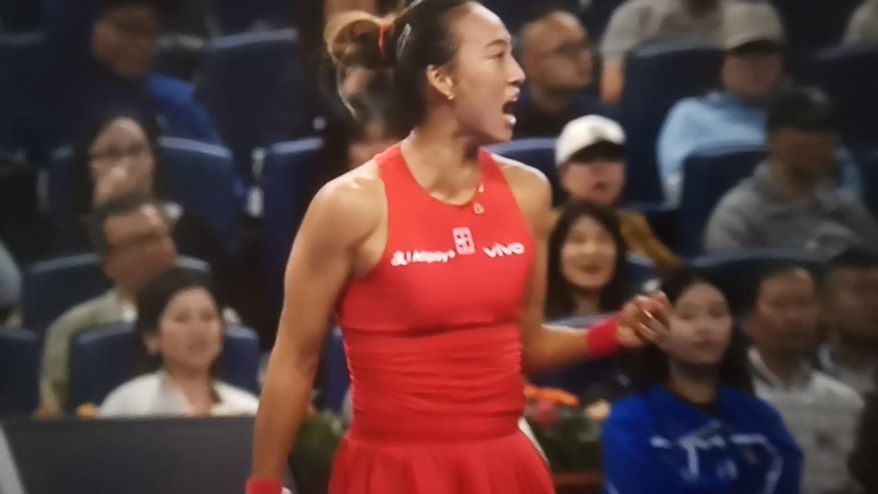 期待今晚中网女单决赛郑钦文能够圆梦夺冠[点亮平安灯][点亮平安灯][点亮平安灯]
