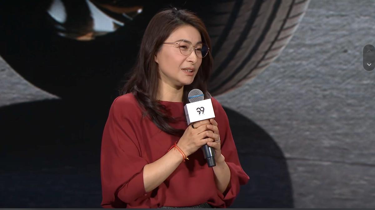 唯爱与生命不可辜负：别家造车为畅销，沃尔沃造车为了人。

谈“爱与生命”这个话题