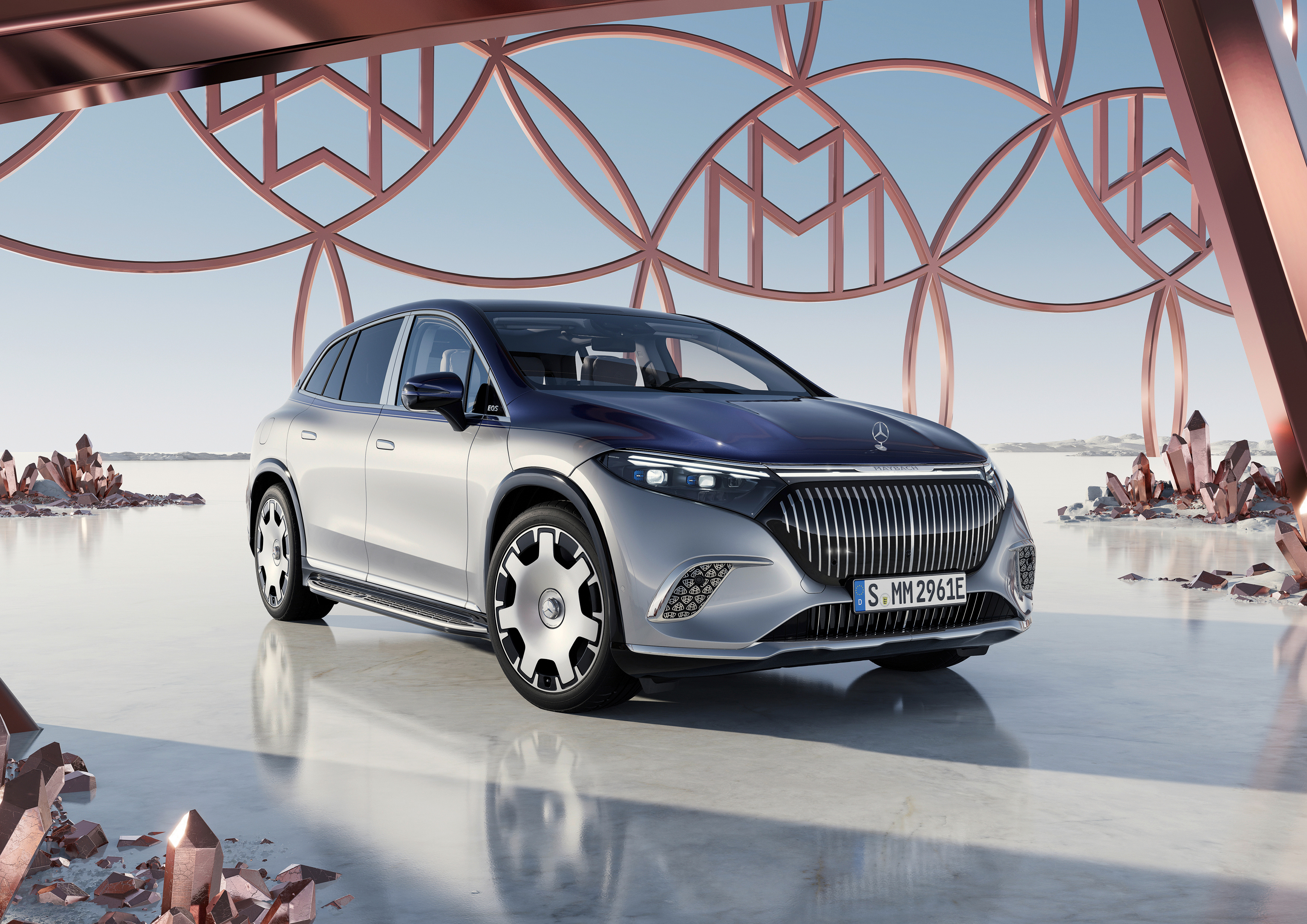 又有新鲜玩意可以研究了.... MAYBACH EQS 680 SUV 马上抵达
