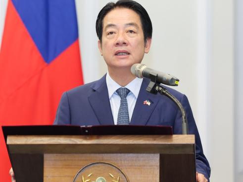 数据打架！赖清德的支持率到底有多高？两份最新民调给出了完全相反的答案，看得人一头