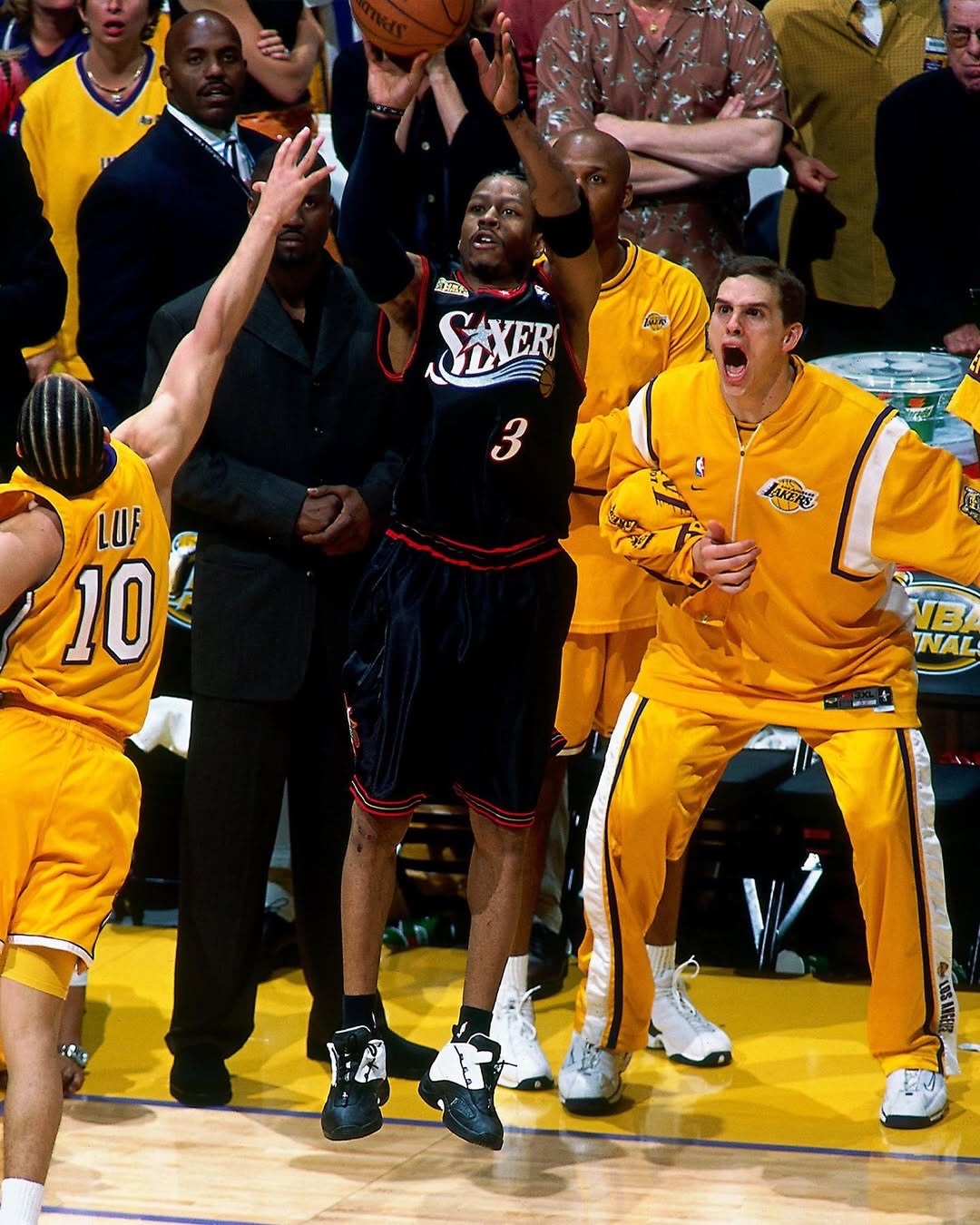 2001年总决赛，还记得艾弗森的表演吗？NBA