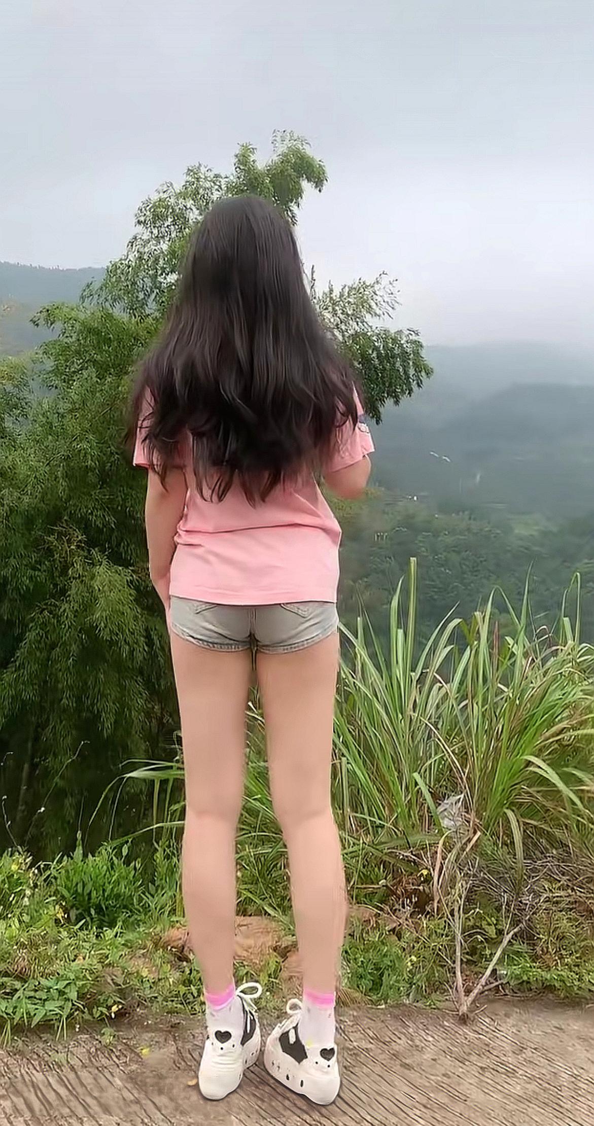 美腿女孩。