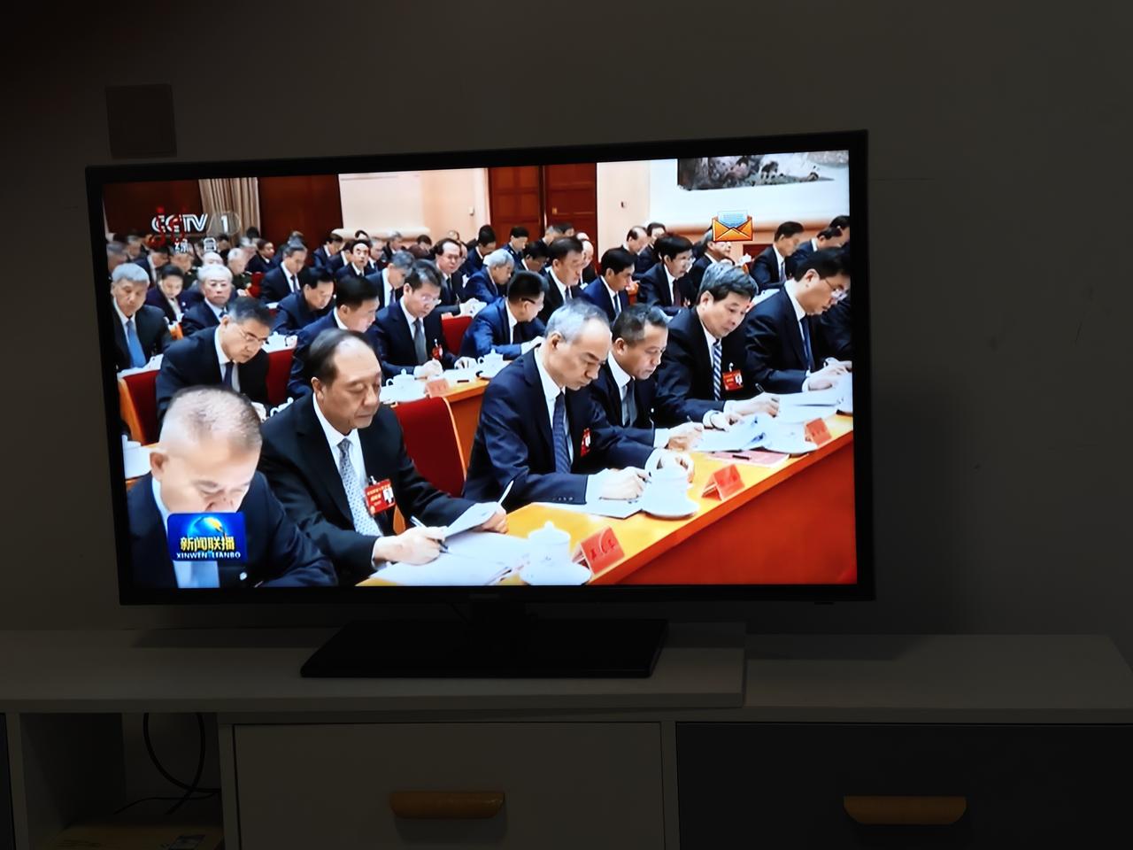 今天的新闻联播出了一个新词，“国际经贸斗争”，这是多少年来，在经济工作会议中，第