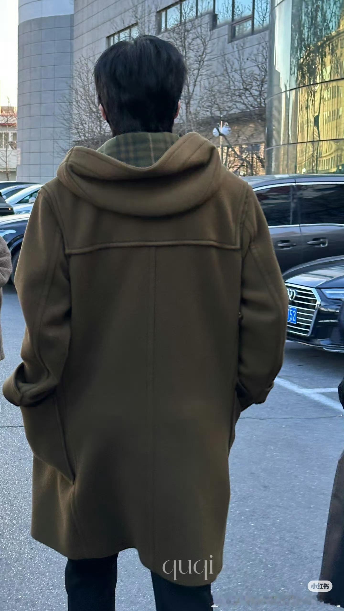 摩登兄弟 老公这个背影我想扑倒