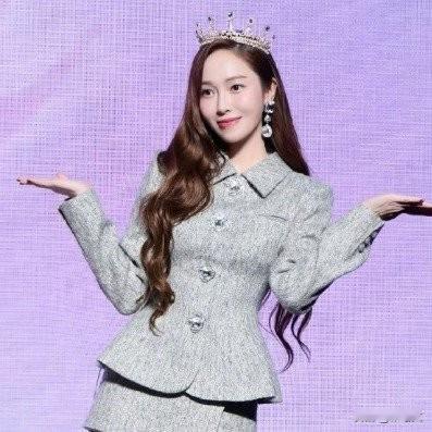 Jessica被造谣！公司发严正声明：取证起诉，绝不姑息！
 
11月13号，C