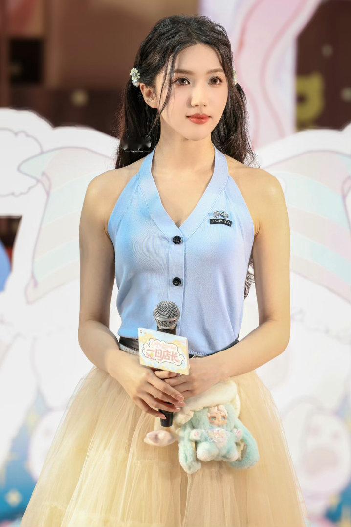 苏晓彤念相思开机路透苏晓彤念相思女二 苏晓彤《念相思》开机路透来了！她演女二，长