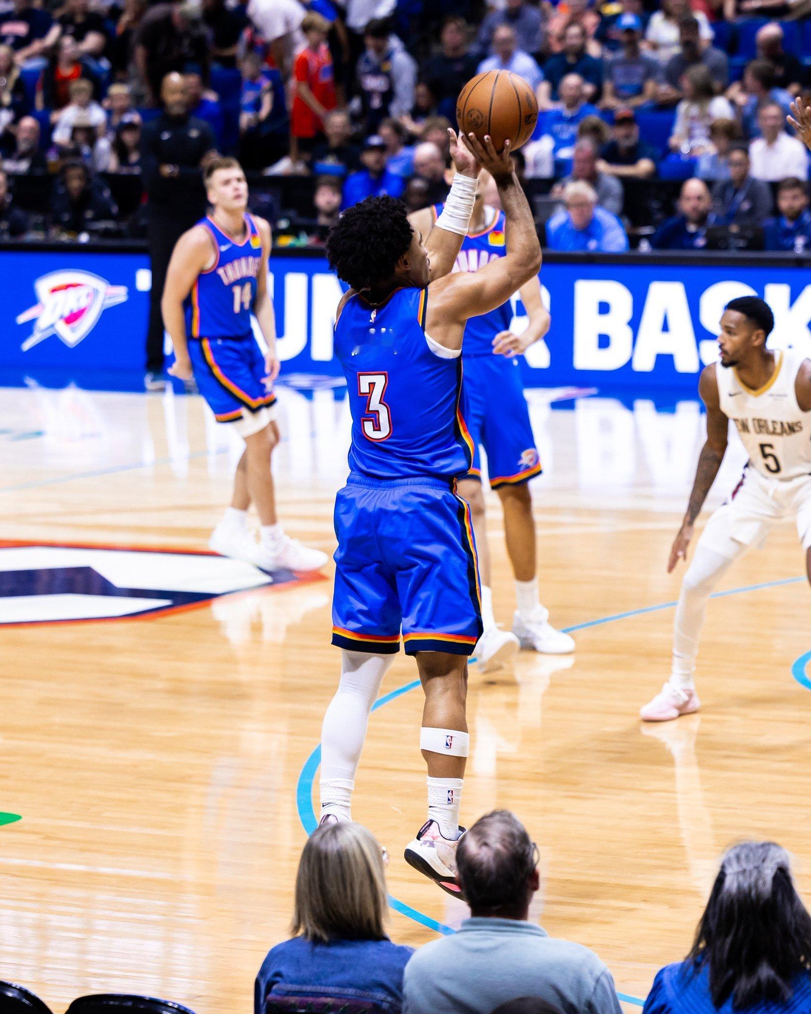 晚安大伙，晚安雷霆[月亮]nba雷霆[超话]雄鹿vs雷霆 ​​​