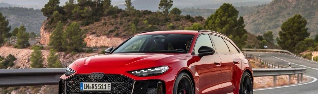 炸街！全新奥迪RS5海外首发，639马力混动猛兽，3.6秒破百！在豪华性能车圈子