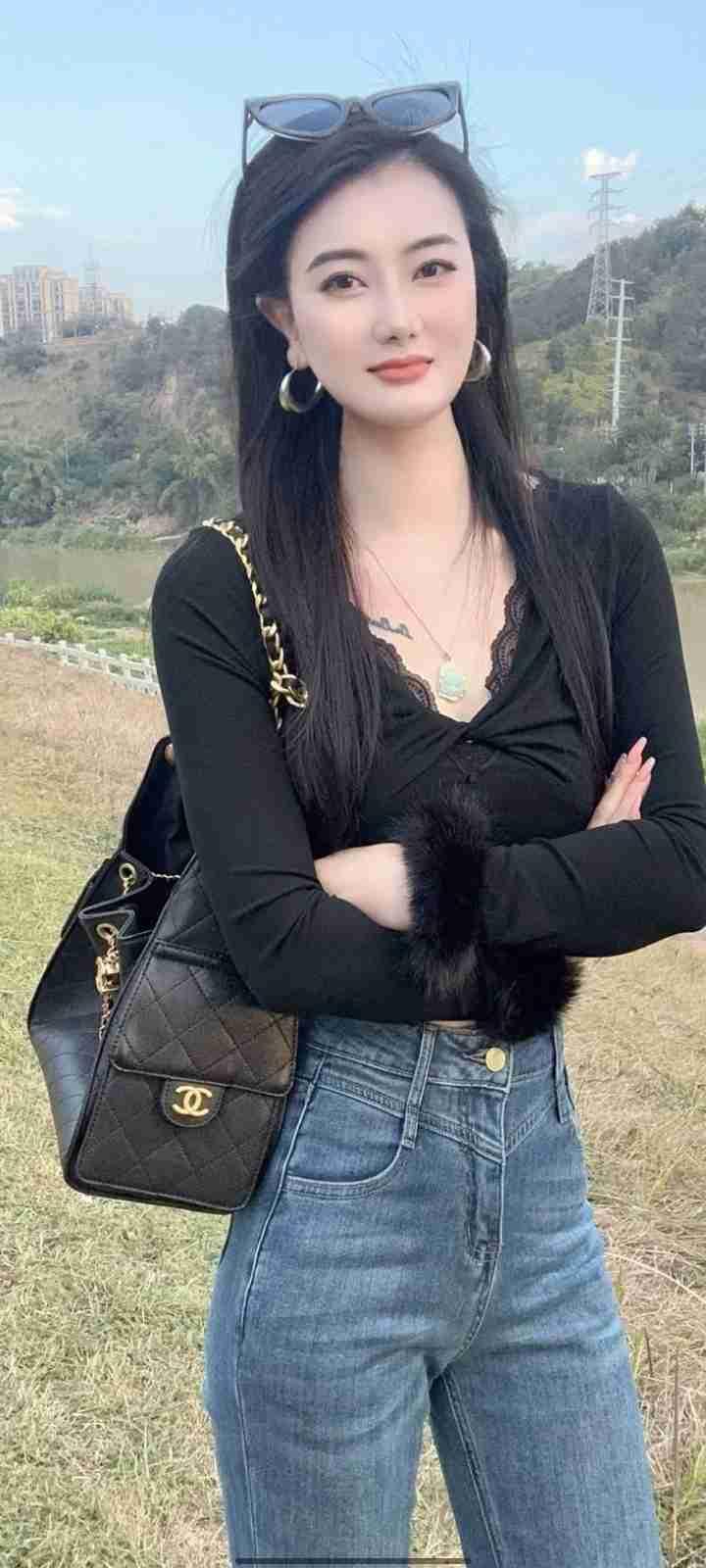 我的今日状态：😁轻松愉快
我这里的天气：☀️晴天