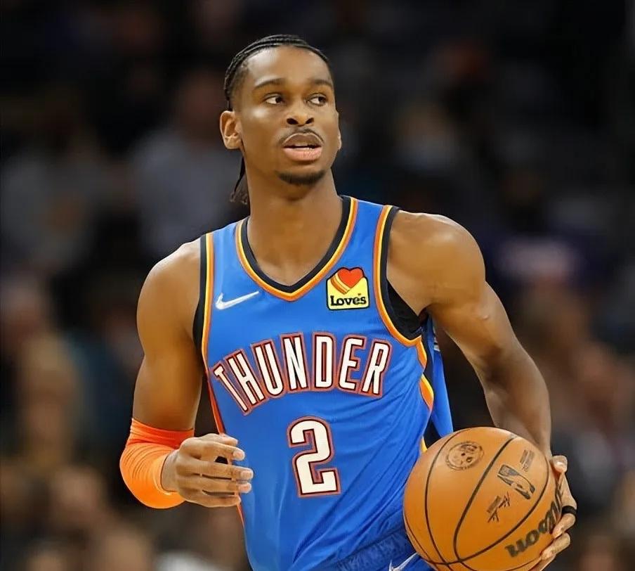 最不可能被交易的七大球星：
一，库里。尽管巴特勒报销勇士争冠无望，但是只要库里在