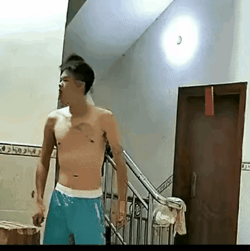 有这样的老婆，多么不幸！
这男的还真理智！