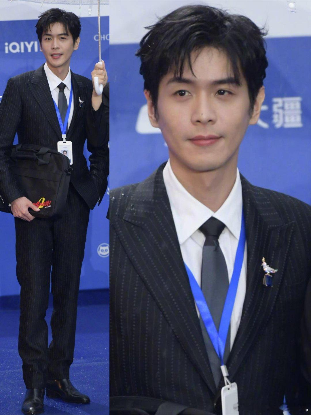 今日北影节明星红毯造型生图🈶舒淇 刘浩存 于适 马思纯 戚薇等明星都到场 