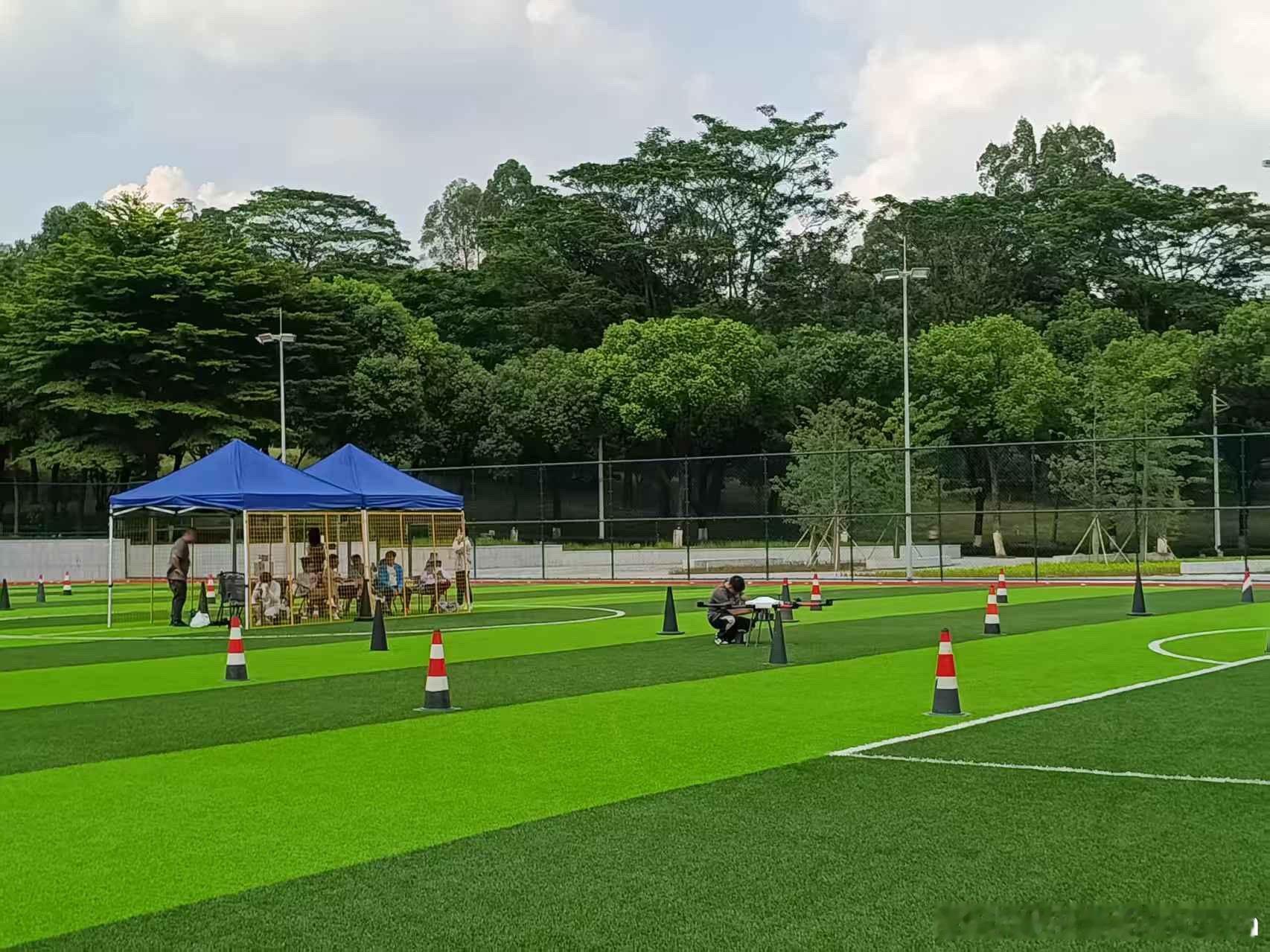 无人机安全实操无人机实操飞行中最担心的就是安全隐患，这是在实操中形成的本能反应，