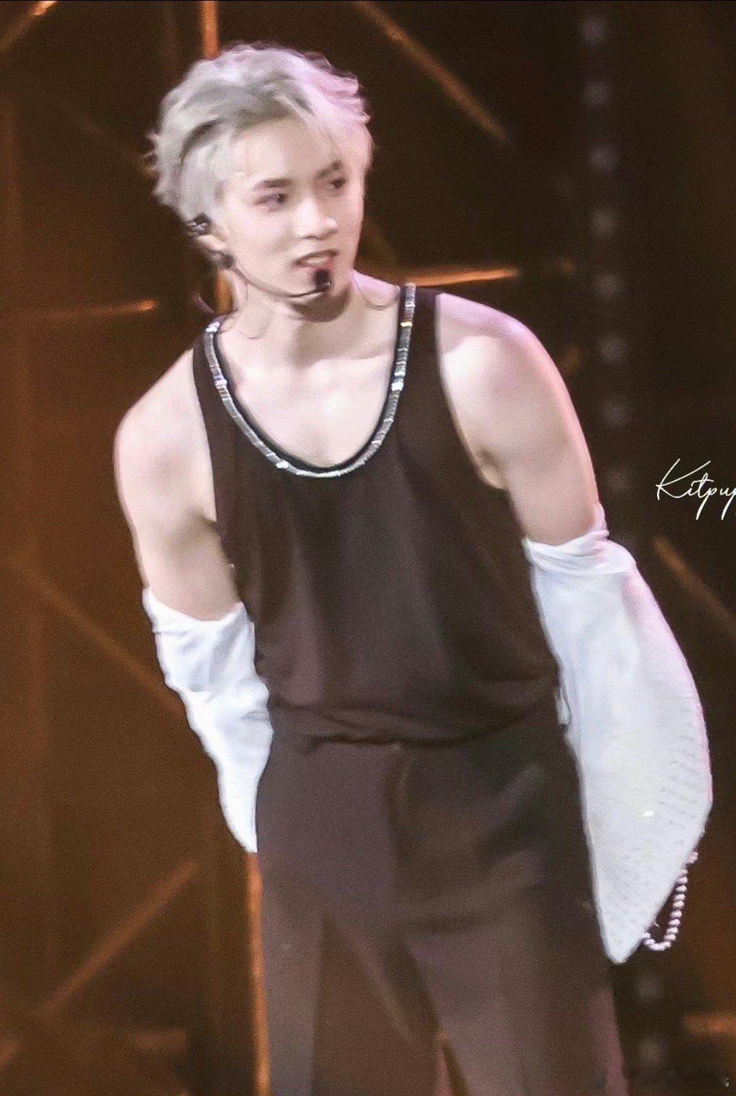 #时代少年团常州站观演出行指南#这一次可以去参加时代少年团的演唱会，真的很激动，