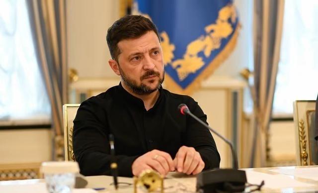 乌克兰打成废墟了，全世界都在骂普京是侵略者！你真以为把这笔账算在普京头上就完事了