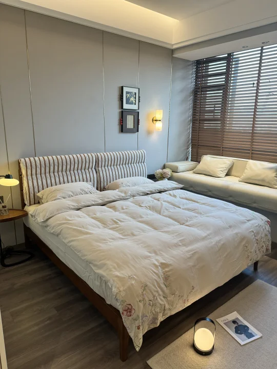 网购超薄实木床没翻车🛏️搭配复古卧室绝啦