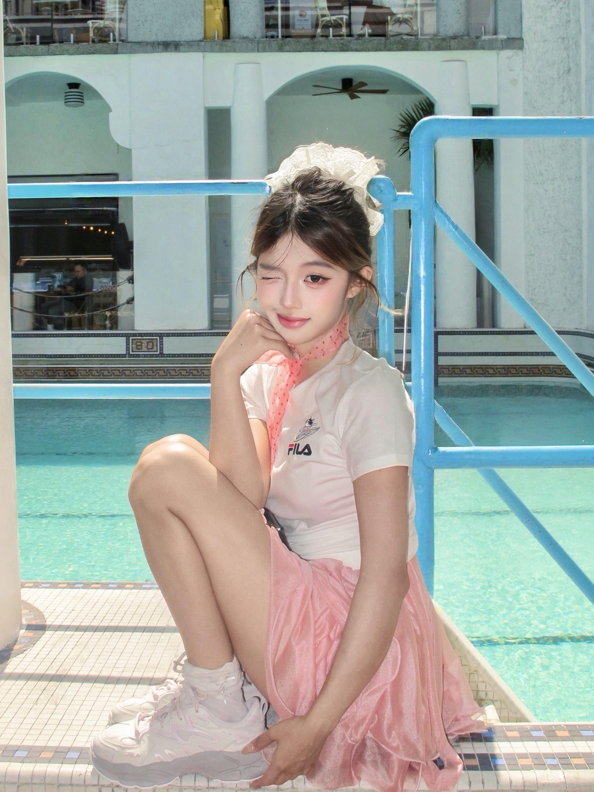 出来吧 外面已是耀眼的夏天
