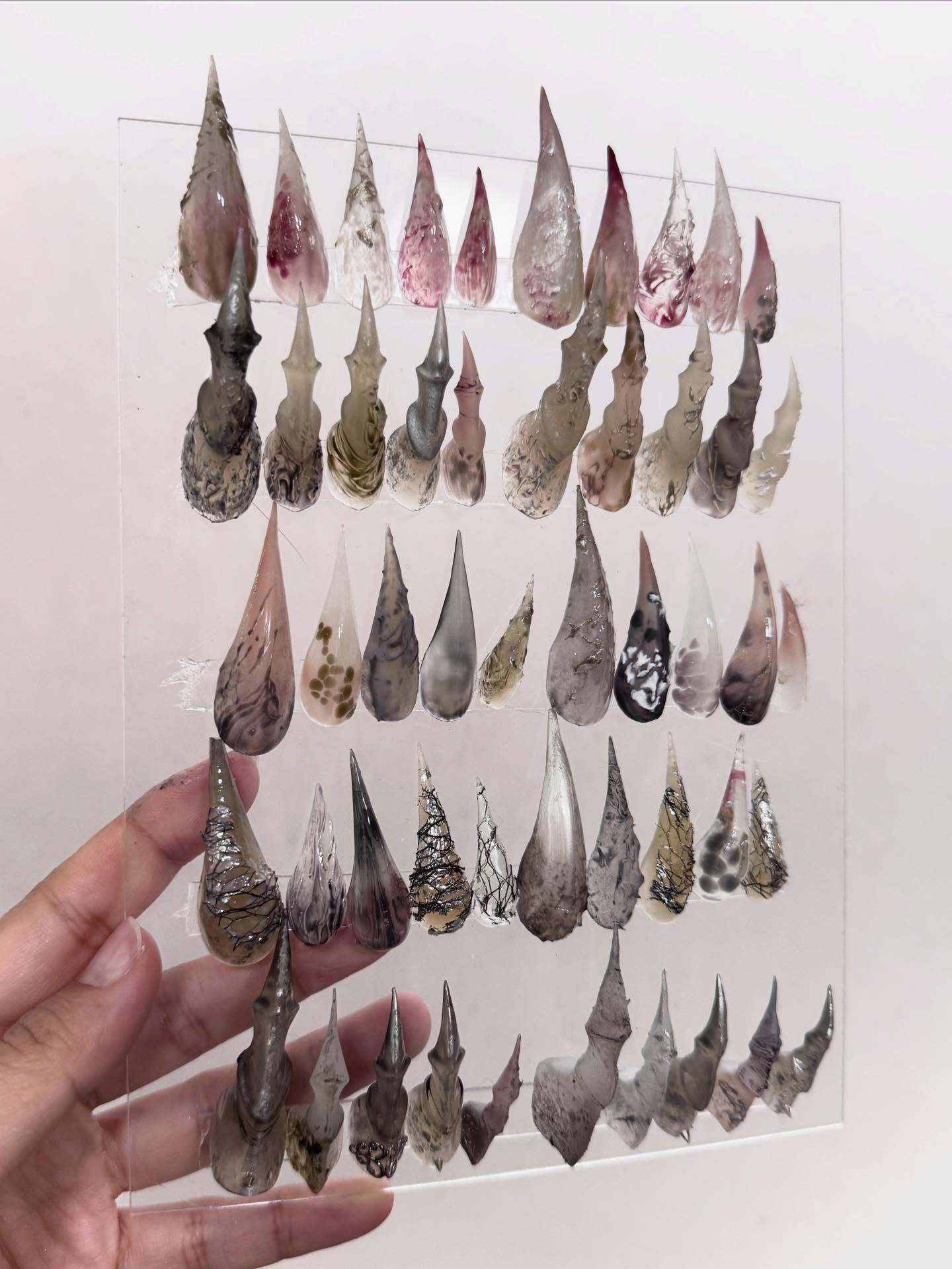 Gawon「美甲细节图」©️youseunghwi 