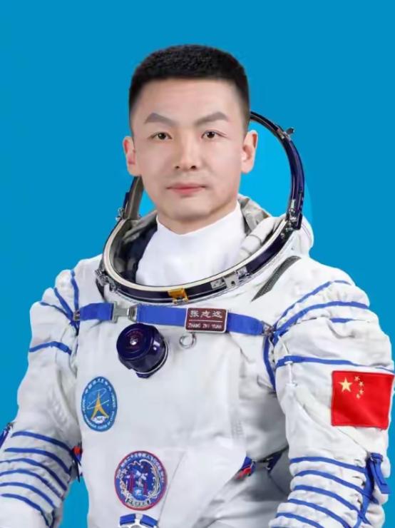 特意去查了神舟二十三号的航天英雄张志远，结果越看越震撼！谁能想到，这位刚飞上太空