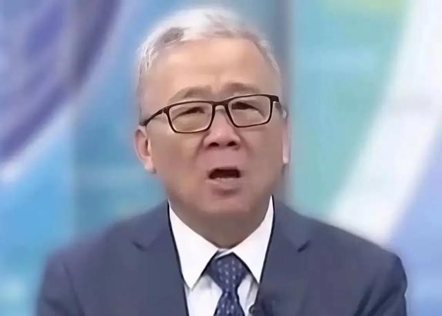 6月6日，台湾退役少将栗正杰声称，放眼周边地区，也就台湾敢于直面解放军的军机、军